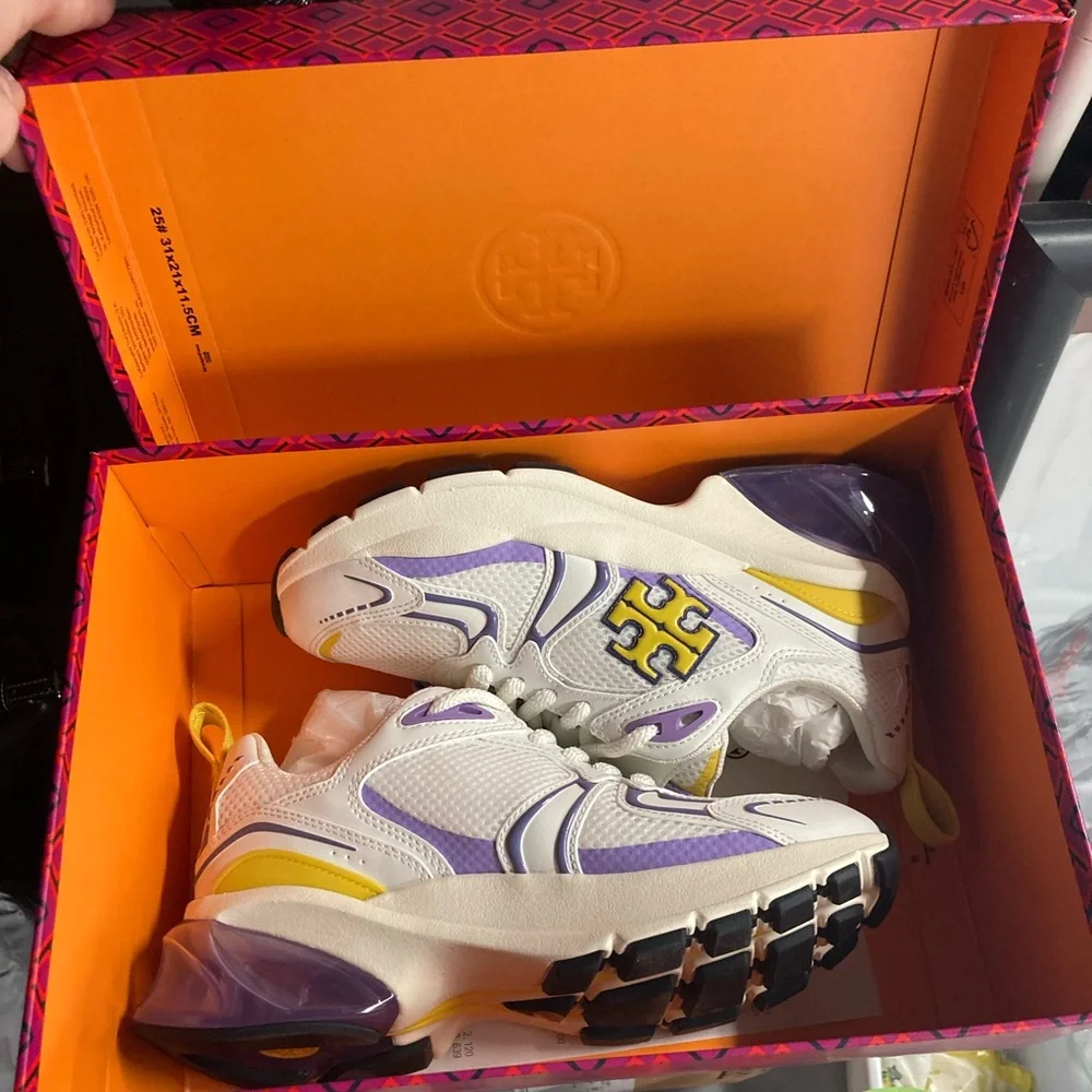 Authentic Tory Burch sneakers - Picture 2 of 3